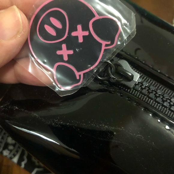 Brand New Shane Dawson Conspiracy Makeup Bag. - Picture 2 of 6